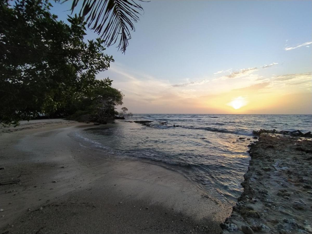 Sol Y Mar Hotell Puerto Limon Eksteriør bilde